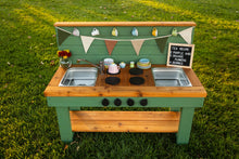 Load image into Gallery viewer, Painted Simple kitchen with backsplash & shelf (Centered)