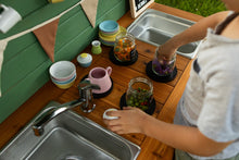 Load image into Gallery viewer, Painted Simple kitchen with backsplash & shelf (Centered)