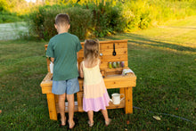 Load image into Gallery viewer, Centered Simple Kitchen with Oven (Clear Sinks)