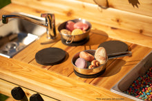 Load image into Gallery viewer, Simple kitchen with backsplash & shelf (Centered)