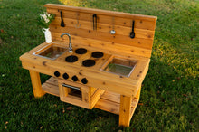 Load image into Gallery viewer, Centered Simple Kitchen with Oven (Clear Sinks)
