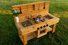 Load image into Gallery viewer, Centered Simple Kitchen with Oven (Clear Sinks)
