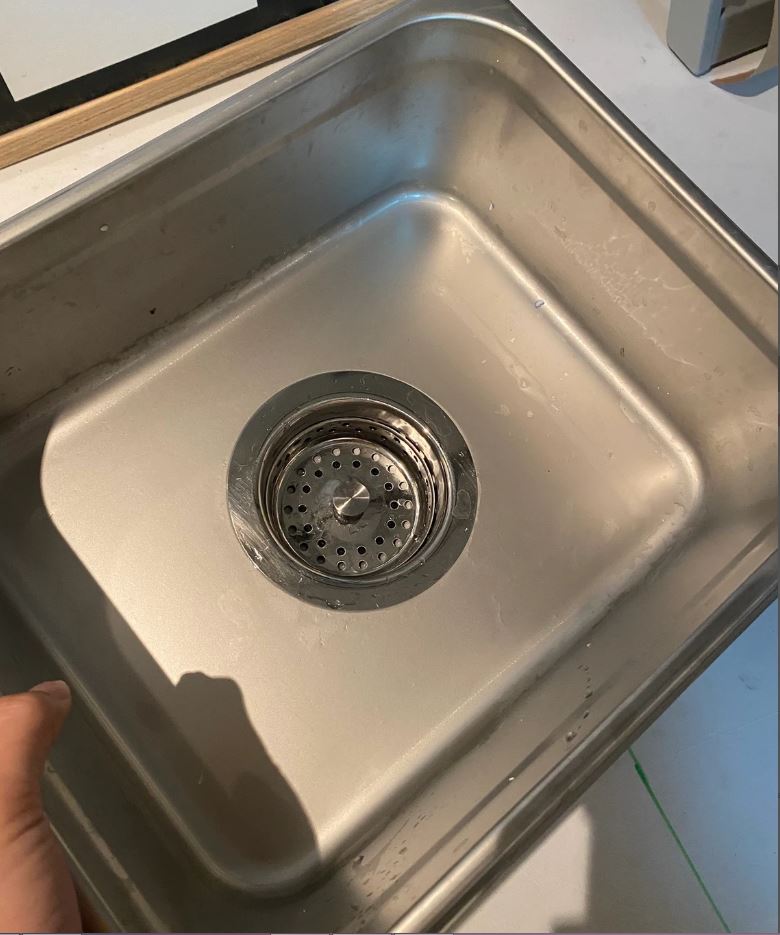 For PREVIOUS CUSTOMERS: New Replacement sink with a Drain